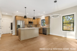 324 Hazelwood Ct Muskegon, MI 49442