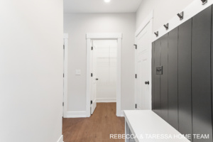 324 Hazelwood Ct Muskegon, MI 49442